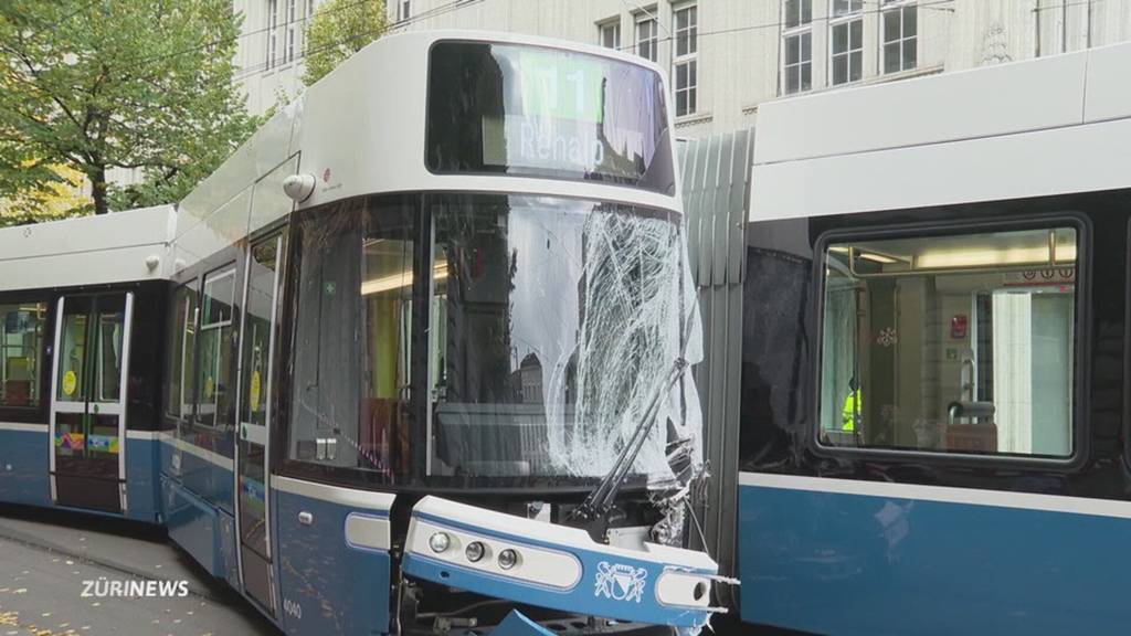 Tramunfall am Paradeplatz – drei Frauen verletzt