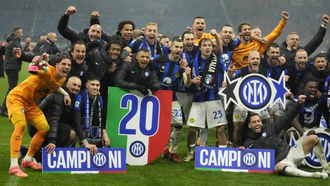 Yann Sommer darf jubeln: Inter Mailand holt sich gegen Milan den Scudetto