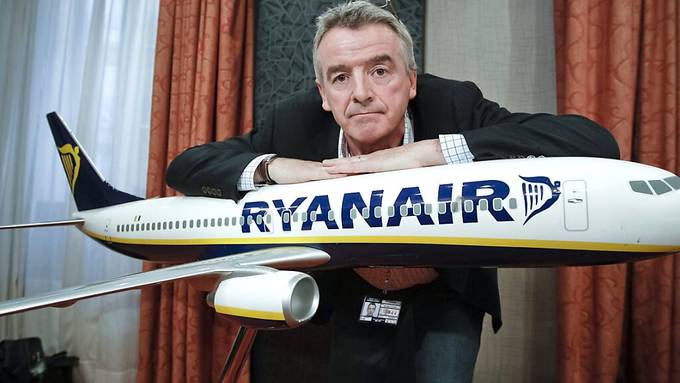 Gewalt in Flugzeugen: Ryanair-Chef will Getränke-Limit