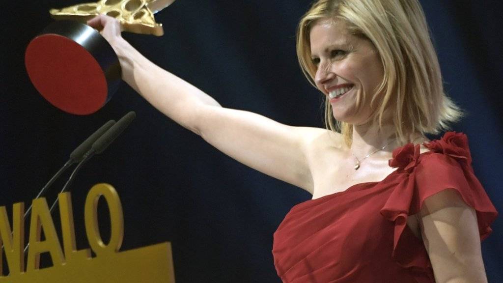 Freut sich über einen Stern: TV-Moderatorin Sabine Dahinden erhielt den Prix Walo als Publikumsliebling des Jahres.