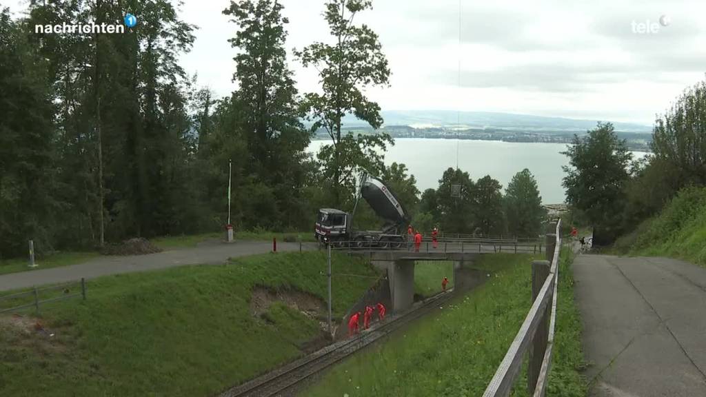 Räumungsarbeiten nach Unwetter in Wolhusen und Zug