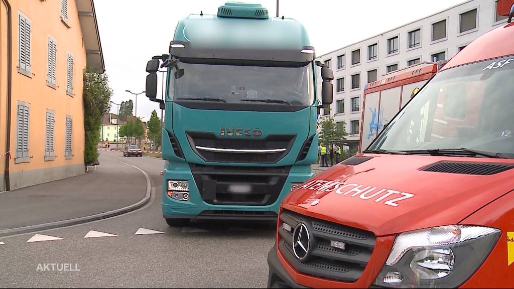 Lastwagen überrollte Rentner in Windisch: LKW-Chauffeur vor Gericht