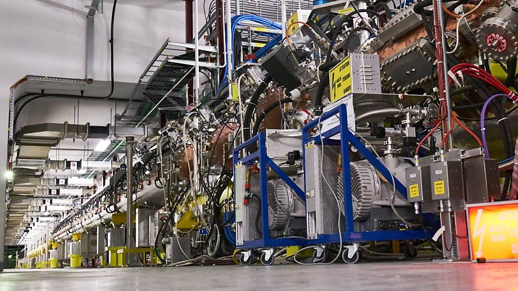 Um den Protonenstrahl für den LHC in Fahrt zu bringen, soll künftig der neue Lineare Beschleuniger Linac 4 den ersten Schritt übernehmen.