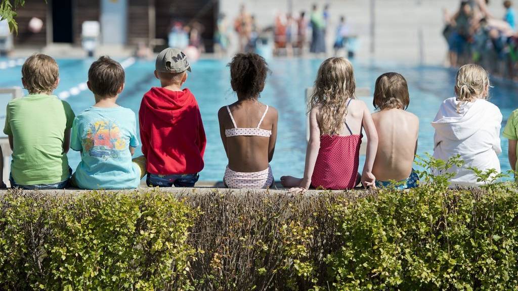 Ein Kreuzlinger Mädchen darf aus religiösen Gründen nicht am Schwimmunterricht teilnehmen. (Symbolbild)