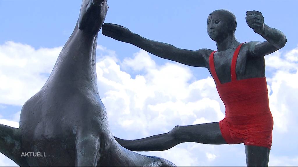 Bronzestatue bei der Oltner Bahnhofbrücke ist nicht mehr nackt