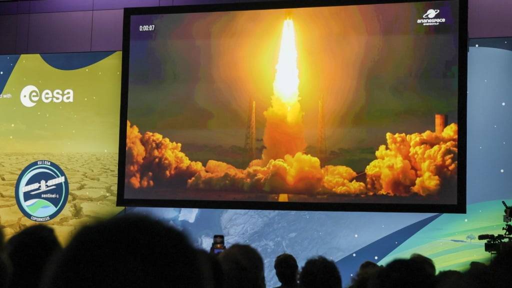 Die europäische Trägerrakete Ariane 6 soll bald im Serienmodus Lasten ins All bringen. (Archivbild)