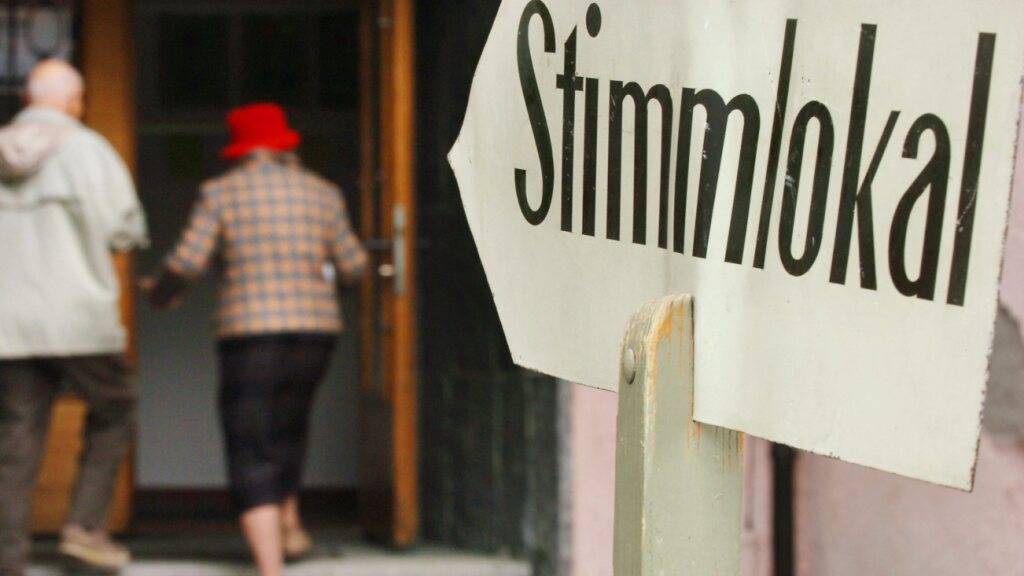 Zu Wahlen und Abstimmungen sollen auch beeinträchtigte Menschen Zugang haben. (Symbolbild)