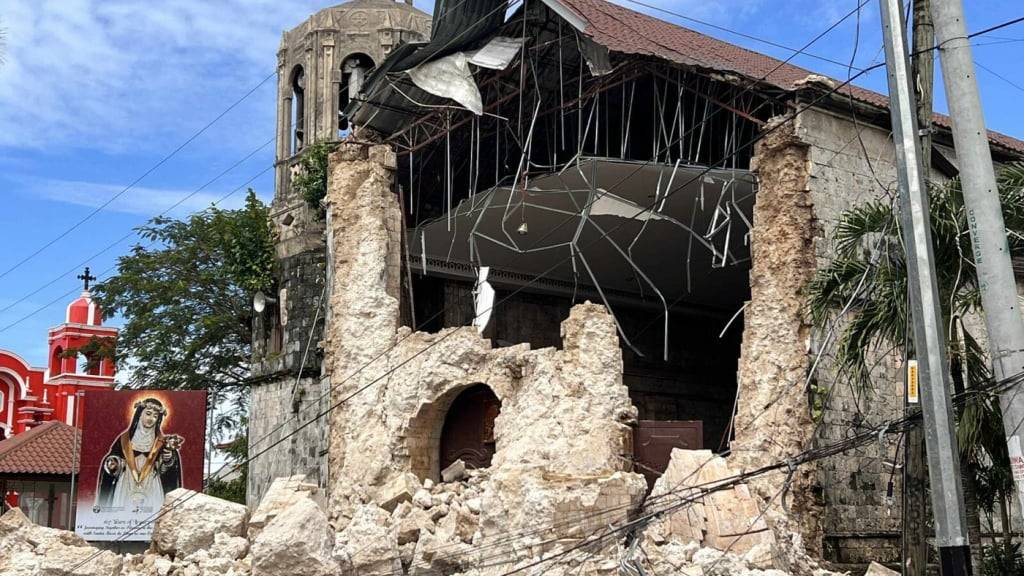 dpatopbilder - Das Erzdiözesanheiligtum von Santa Rosa de Lima. Foto: Uncredited/AP/dpa