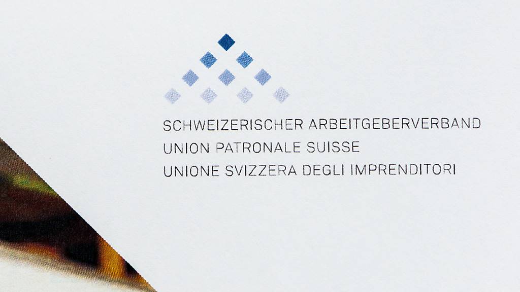 Trotz einer erwarteten Abkühlung der Konjunktur erwartet der Arbeitgeberverband einen soliden Arbeitsmarkt. (KEYSTONE/Christian Beutler)