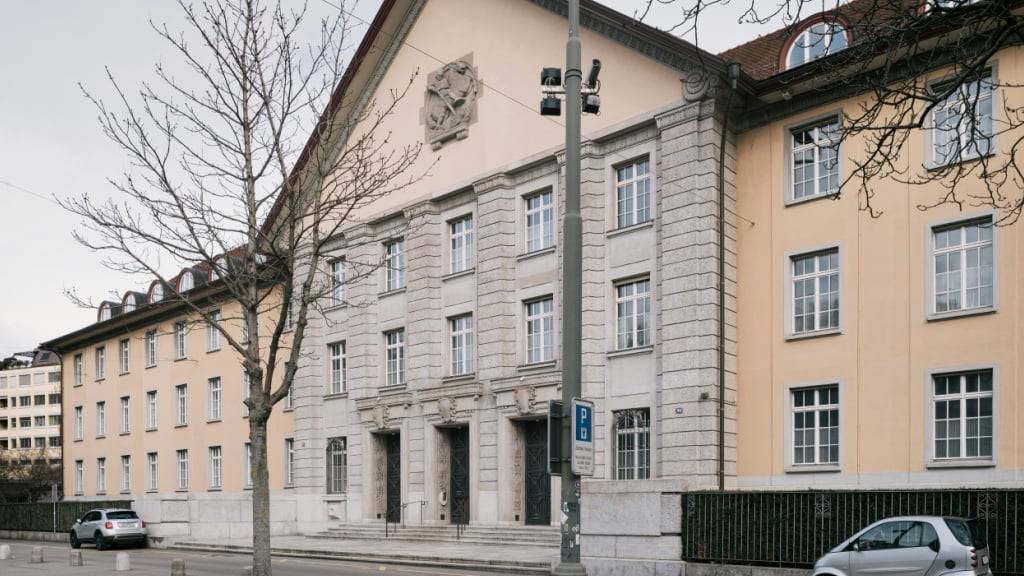 Das Bezirksgericht Zürich sprach zwei Handwerker wegen eines Millionenbetrugs in einer Zürcher Genossenschaft schuldig. (Symbolbild)