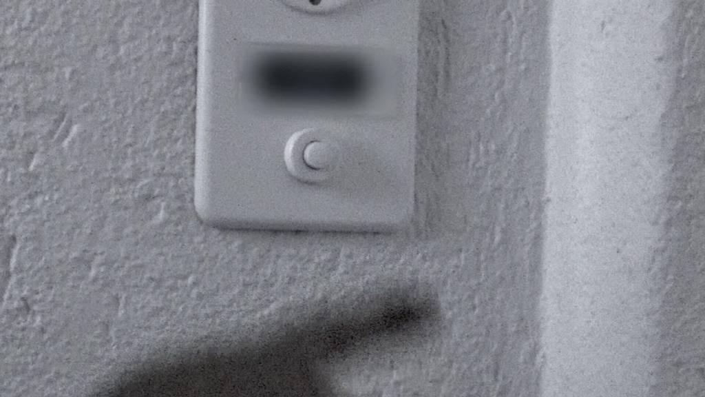 Wohnung durchsucht: Trickbetrüger gab sich als Mitarbeiter der Spitex Suhrental aus