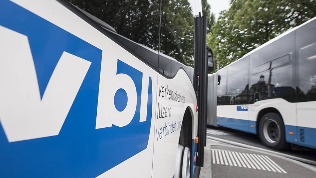 Die Busse sollen in Ebikon eine neue Haltestelle erhalten. (Symbolbild)