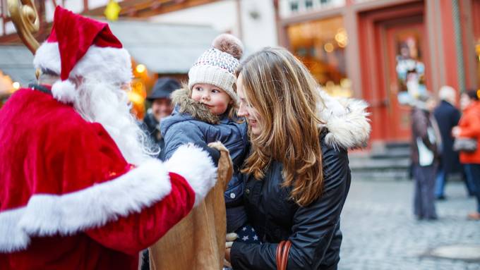 Der Samichlaus zu Gast beim Eiszauber