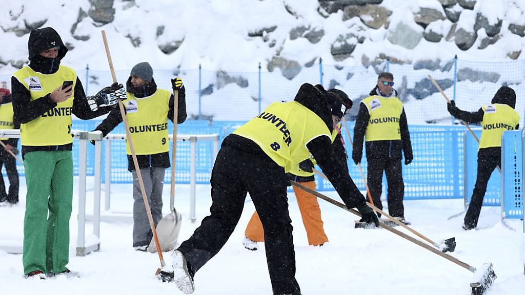 Die Arbeiten an der neuen Weltcup-Piste in Zermatt/Cervinia gehen weiter