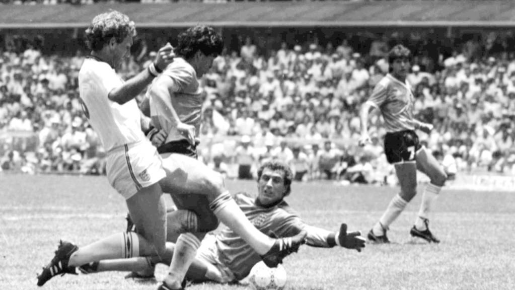 Maradonas 2:0 im WM-Viertelfinal 1986 gegen England wurde zum «WM-Tor des Jahrhunderts» gewählt.