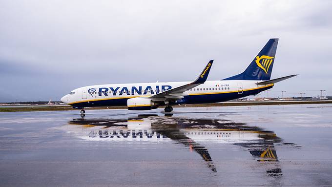 Ryanair-Flotte wohl bis Ende Mai am Boden