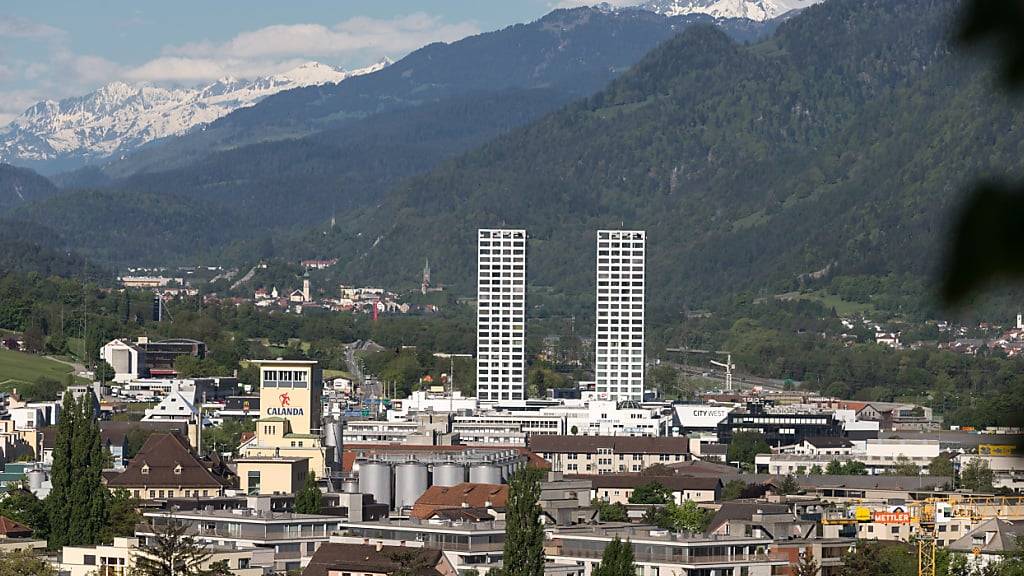 Die Baugesellschaft City West will in Chur einen dritten Hochhausturm bauen. (Archivbild)