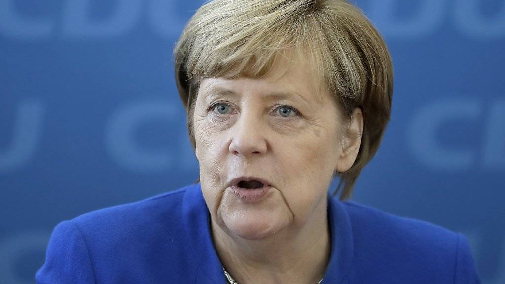 In ihrer Neujahrsansprache verspricht die deutsche Kanzlerin Merkel, sich für eine rasche Regierungsbildung einzusetzen. (Archiv)