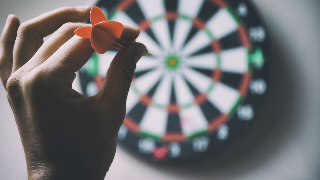 16 Teilnehmer messen sich am ersten Darts Turnier im Casino Bad Ragaz. (Symbolbild: iStock)