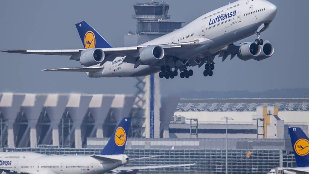 Lufthansa profitiert vom Bahnstreik in Deutschland (Archivbild)