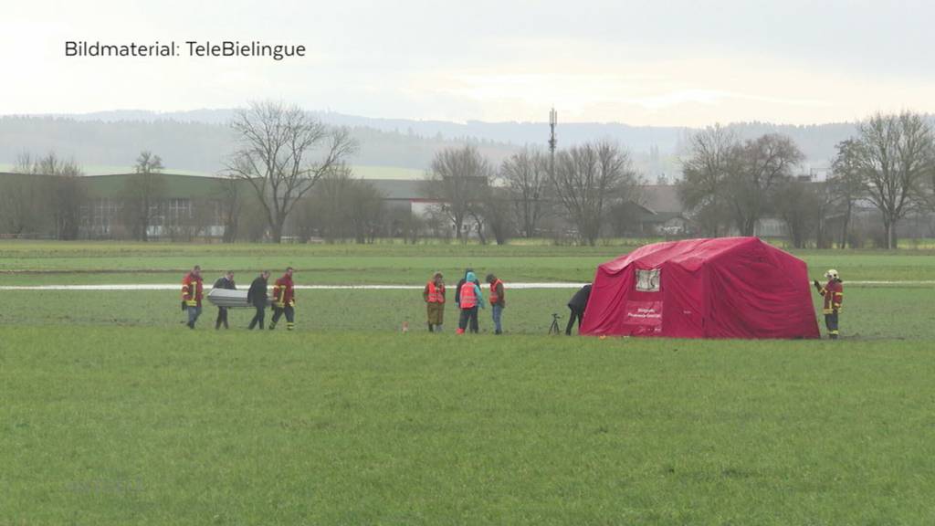 Grenchen: Lebloser Mann auf Wiese gefunden