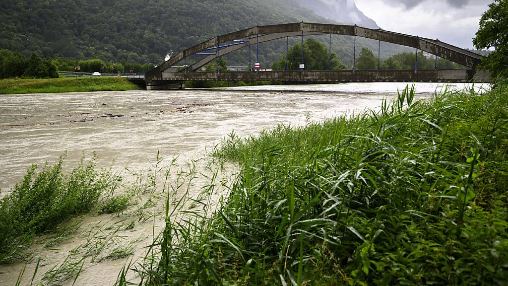 Pegelstand der Rhone im Wallis und im Waadtland auf dem Rückgang