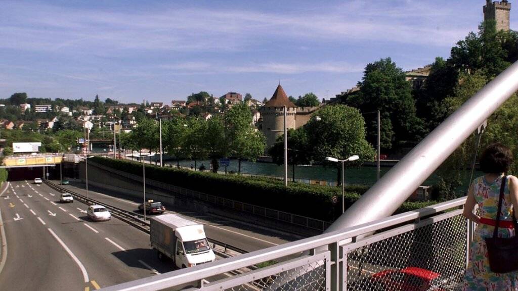 Die Ein- und Ausfahrt der Autobahn A2 in der Stadt Luzern werden wegen Bauarbeiten im Juli und August nachts gesperrt. (Archivbild)