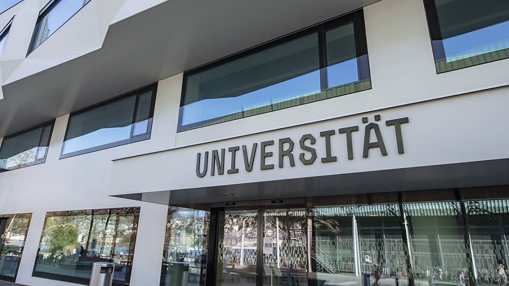 Universität Luzern verringert 2021 Defizit