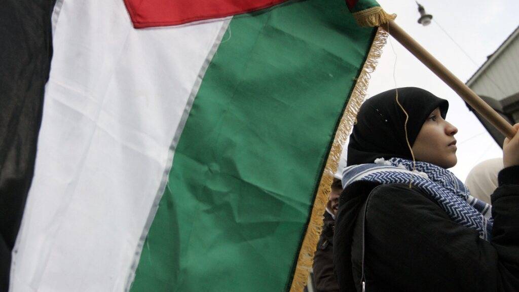 Die Städte Zürich und Basel wollen keine Demonstrationen zum Nahostkonflikt bewilligen. (Archivbild)