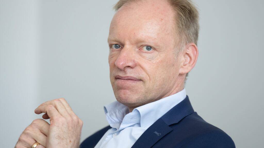Drohen der deutschen Wirtschaft bald ernsthafte Einschnitte? Ifo-Präsident Clemens Fuest warnt vor einer möglichen Rezession infolge neuer US-Zölle. (Archivbild)