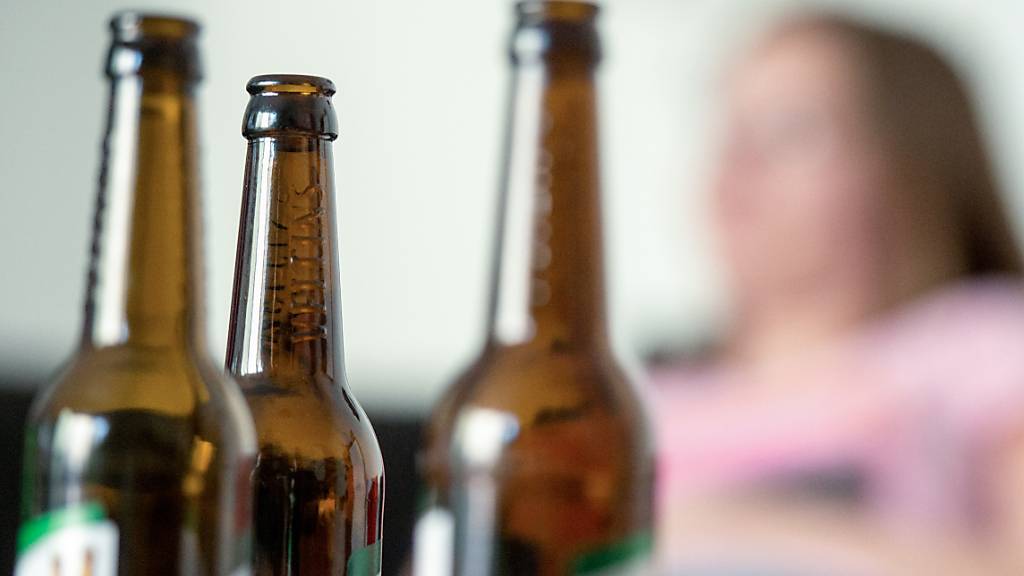 Jugendliche gelangen immer noch illegal an Alkohol