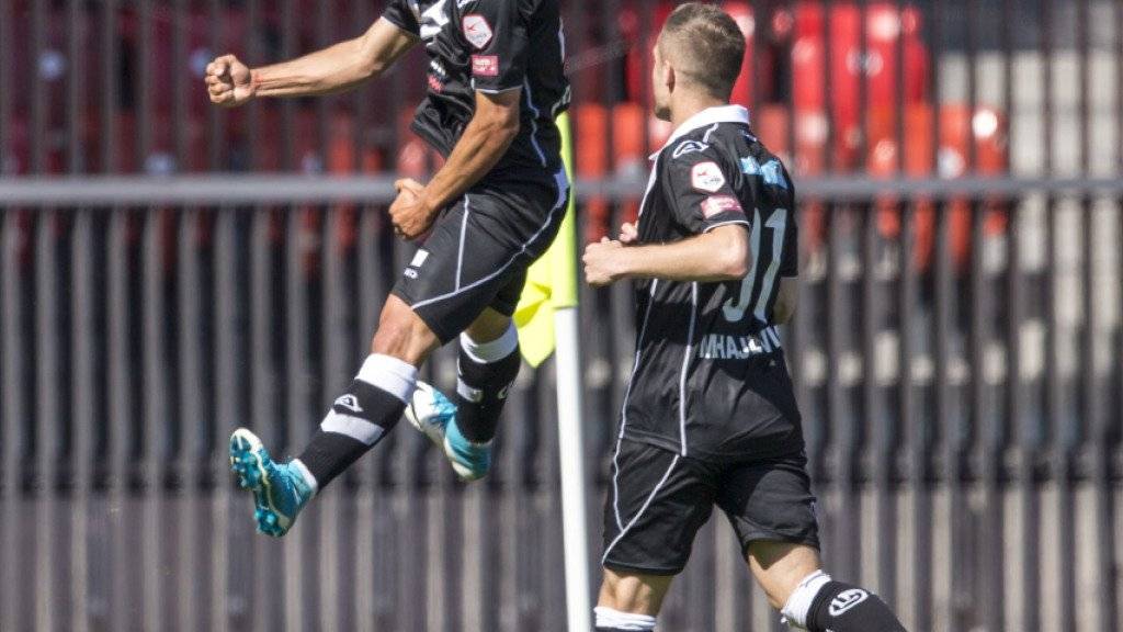 Der FC Lugano in ungewohnten Höhen: Torschütze Davide Mariani nach seinem Tor gegen GC