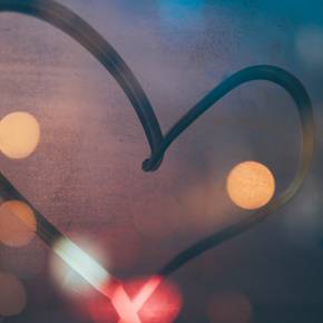 Liebe an der Bushaltestelle