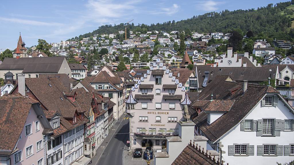 Die Stadt Zug liess anlässlich der angenommenen Wohnungs-Initiative vom Juni ein Rechtsgutachten aufsetzen. (Archivbild)