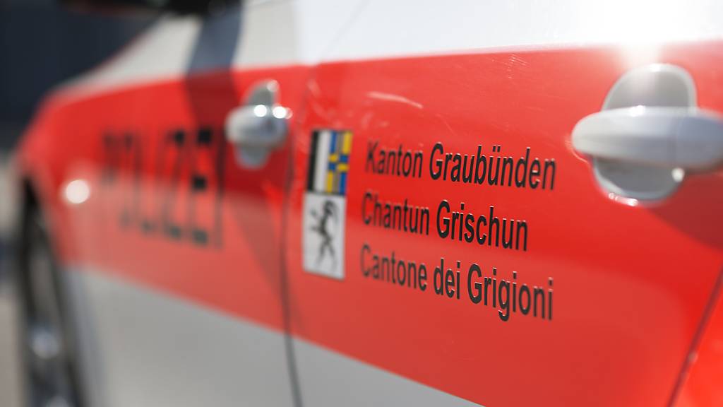 Dank der Aufmerksamkeit und Mithilfe von Einheimischen hat die Kantonspolizei Graubünden im Puschlav einen Dieb festnehmen können.