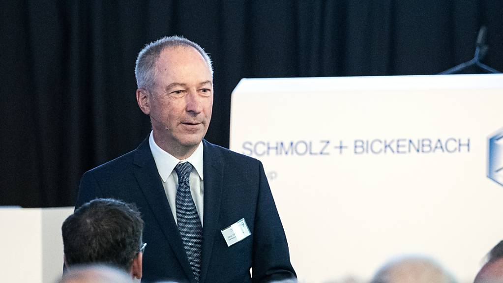 Jens Alder, der Präsident des Schmolz + Bickenbach-Verwaltungsrats, an der ausserordentlichen Generalversammlung des Stahlkonzerns in Emmenbrücke.