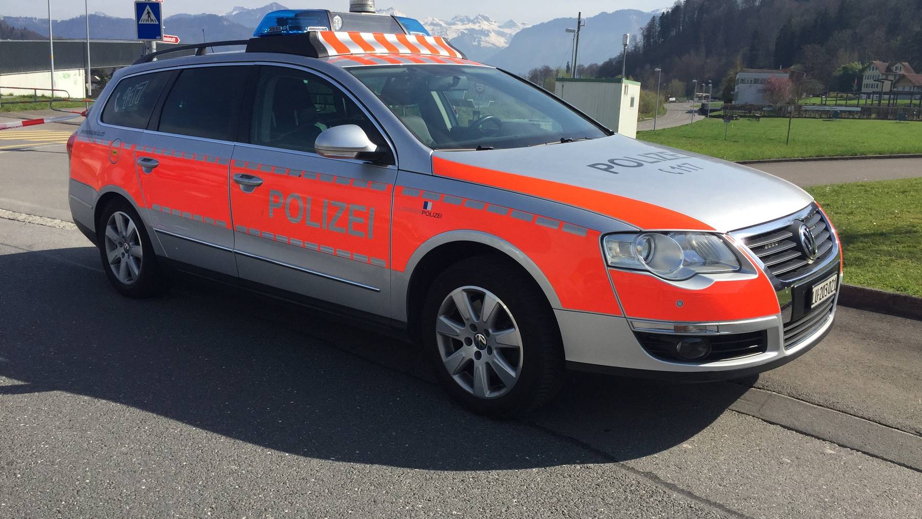 Stadt Luzern: Unfall zwischen Bus und Auto