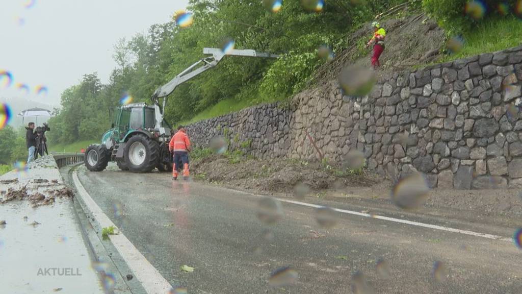 Nach dem Dauerregen: Hochwasserlage nach wie vor angespannt