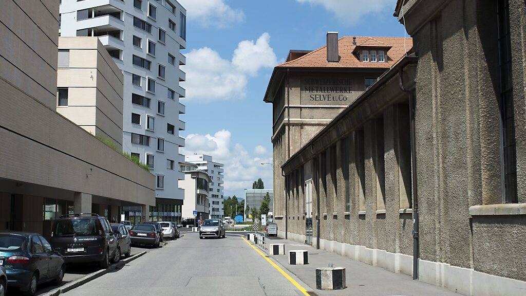 Alt und Neu im Thuner Selve-Areal: Für die Halle 6 (rechts) wurde eine neue Nutzung gefunden. (Archivbild)