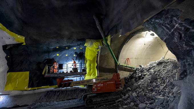 Wassereinbruchstelle im Lötschbergtunnel Ende Februar saniert
