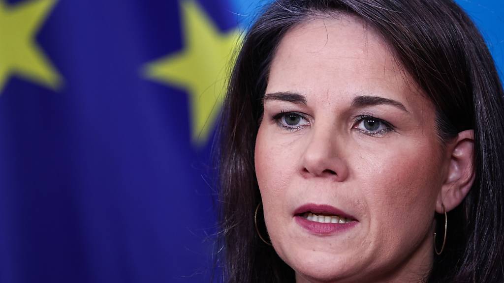 ARCHIV - Außenministerin Baerbock bei einem Pressestatement. Foto: Hannes P Albert/dpa