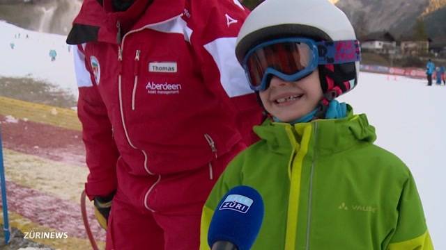 Skischule für körperlich behinderte Kinder