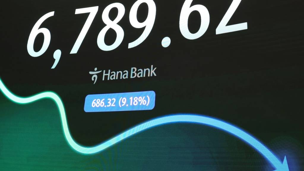 Der Koreanische Aktienindex Kospi war zwischenzeitlich so stark eingebrochen, dass der Handel sogar unterbrochen werden musste. (Archivbild)