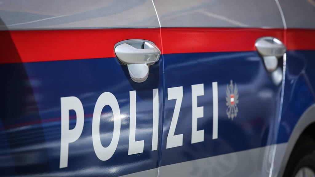 Die Vorarlberger Polizei schoss einem betrunkenen Autolenker in die Fersen - der Angeschossene setzte seine Fahrt trotzdem fort