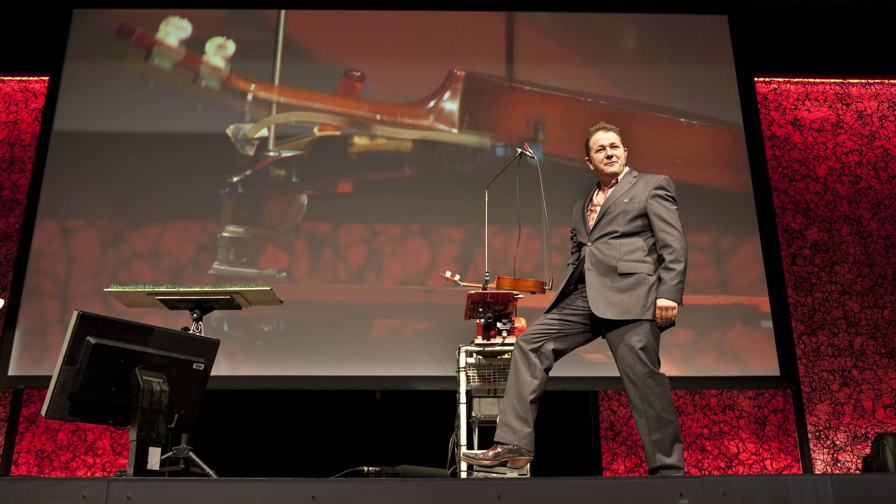 www.stefanheuss.ch