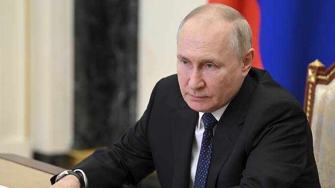 Putin verbietet «Geschlechtsumwandlungen» in Russland