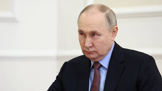 Putin gewinnt Wahlen laut Staatsmedien mit 87 Prozent