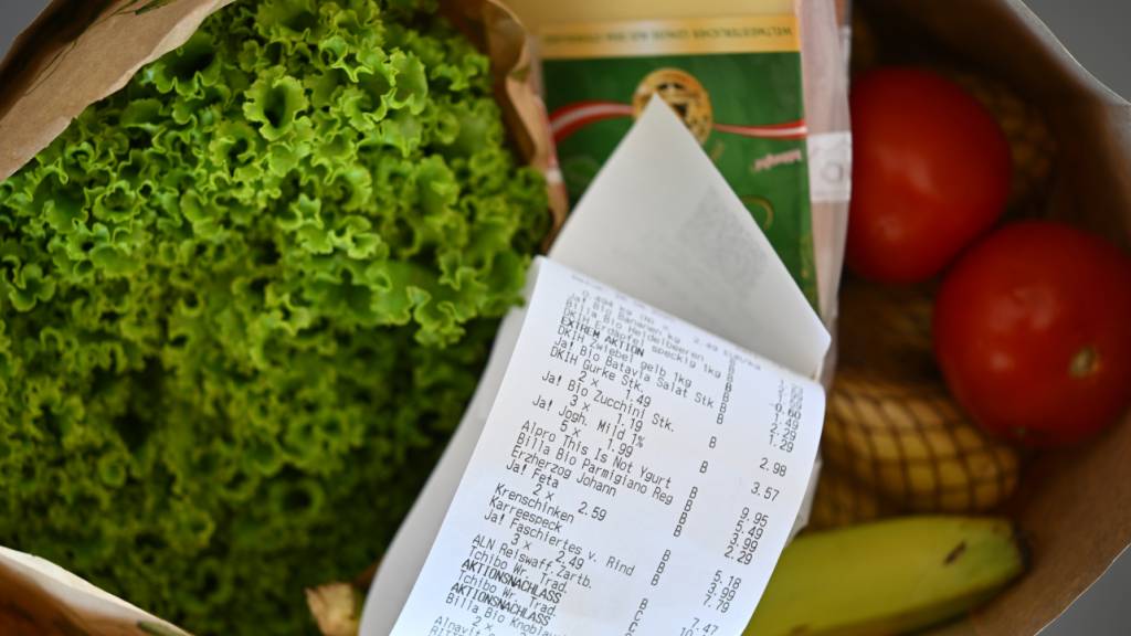 Im März sind die Konsumentenpreise im Vergleich zum Vorjahr um 0,3 Prozent gestiegen. Davor war die Teuerung lange quasi inexistent und pendelte während eines Jahres um die Null-Linie. (Symbolbild)