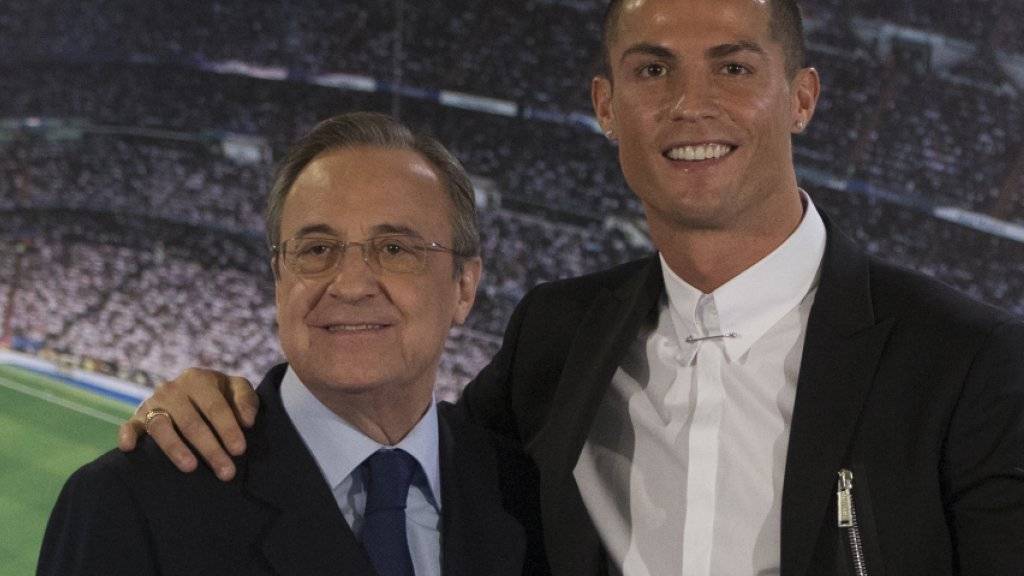 Florentino Perez (links) ist überzeugt, dass Cristiano Ronaldo bei Real Madrid bleibt