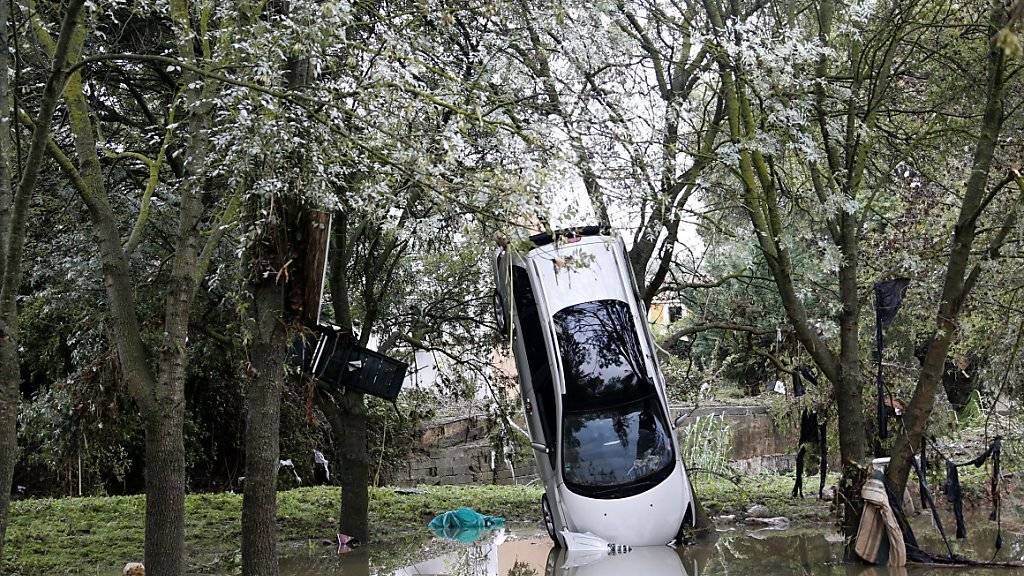 Hochwasser in Frankreich: Menschen sterben beim Versuch, ihre Autos in Sicherheit zu bringen (Archivbild).